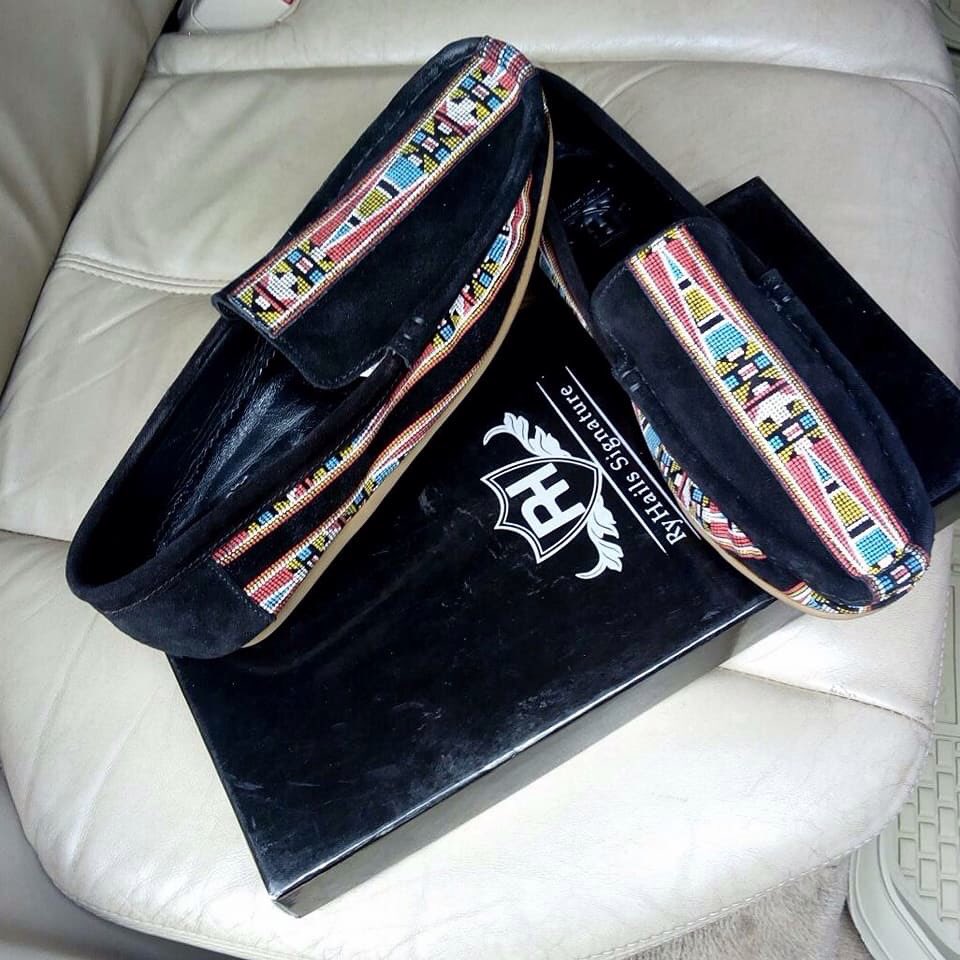 RyHails's tweet photo. #RyHails Black Suede uniquely patterned Loafers #Casual #HandmadeClassics #ClassyMen #ClassyLadies #Shoes #PIN:RyHails #WhatsApp:08140321869 https://t.co/2QEV1H2a6B