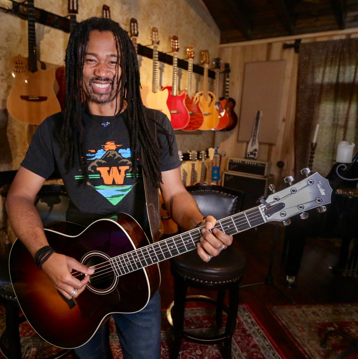 Another pic from the video shoot at <a href="/LattitudeStudio/">Lattitude Studio</a> in Nashville. Thank you, again to <a href="/JHerndonmusic/">Jason Herndon</a> and <a href="/Taylorguitars/">Taylor Guitars</a> !
#TaylorGuitars