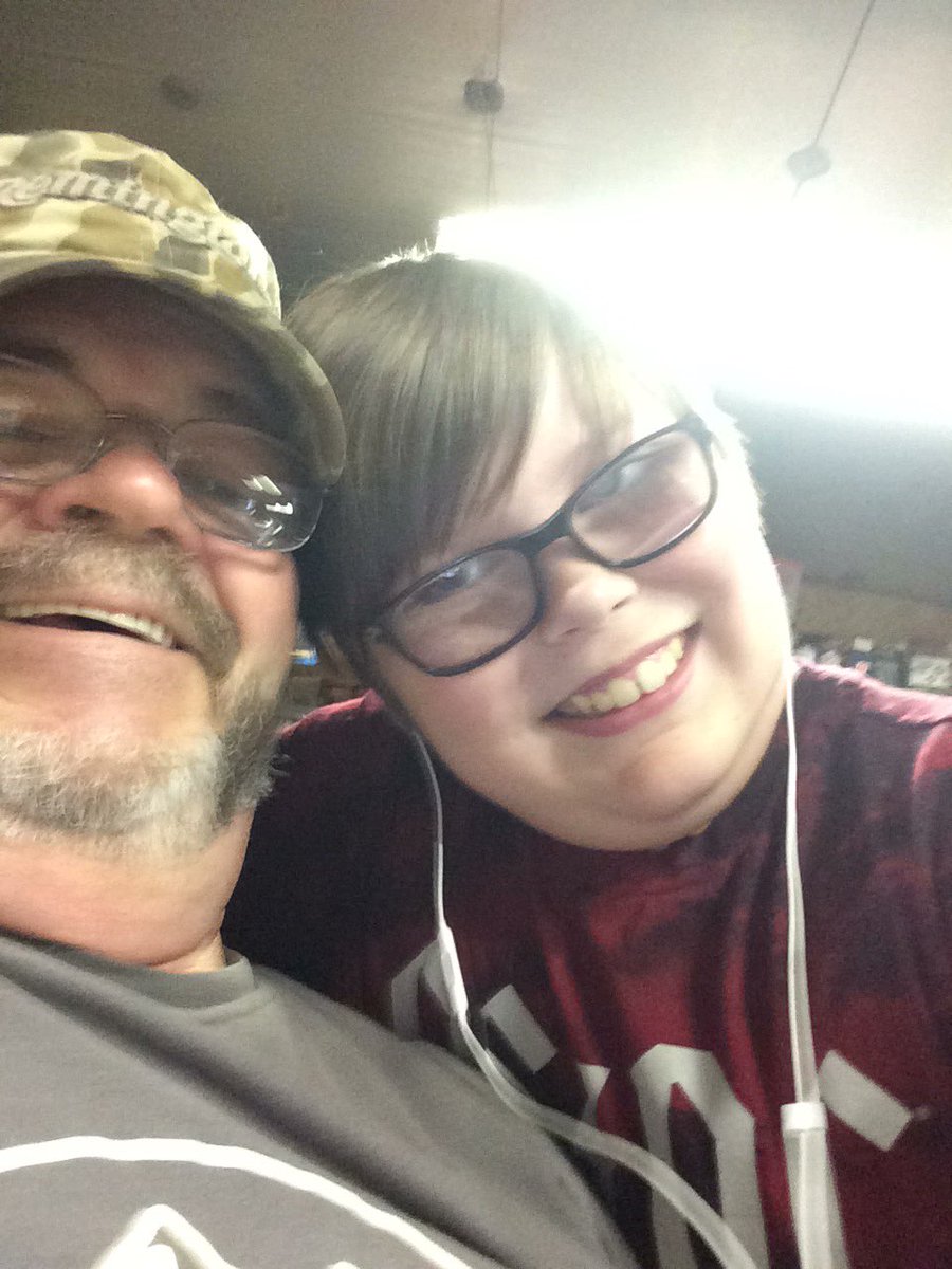 AidenSummers4's tweet photo. You need to enjoy life with your love ones because you don't know how much time you have left without them https://t.co/ZiEb6tXpwN