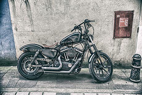 MagdalenGreen's tweet photo. #Sublimely #Cool  - #harleydavidson Davidson or #HOG  #Motorbike Resting by Wall #photography https://t.co/AhPZhlaoPb
