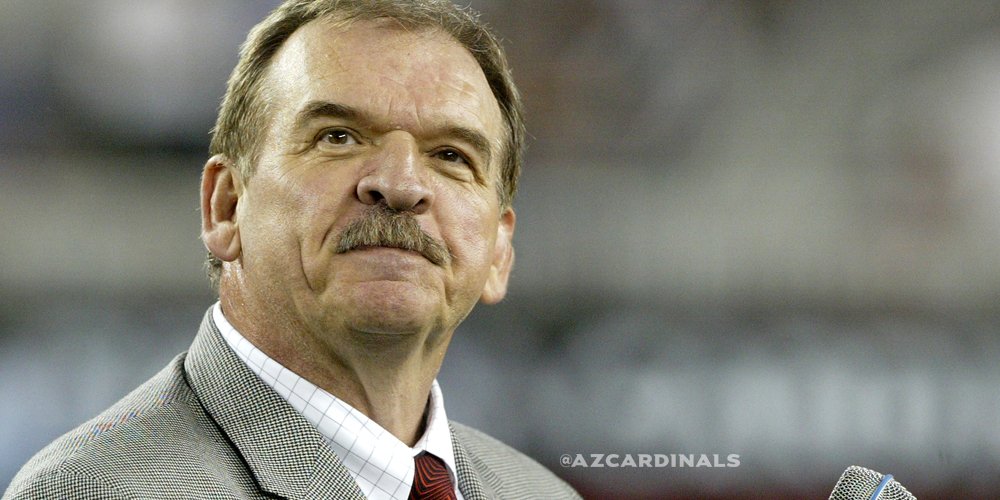 To wish OL Dan Dierdorf a Happy Birthday! 