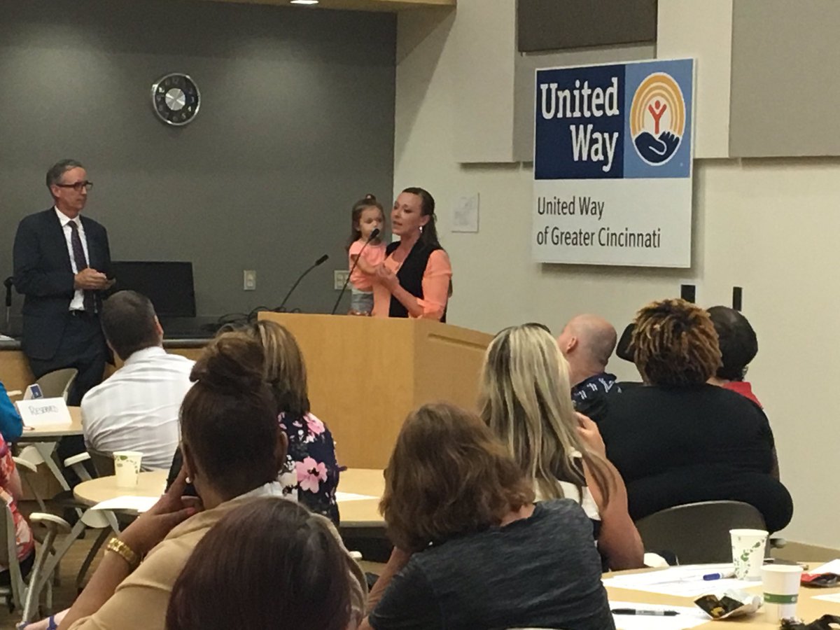apsaker's tweet photo. Stephanie Neely, at @UnitedWayGC newser with 2yo daughter: "I wouldn't be here w/o Medicaid." @Enquirer https://t.co/w7un6ZmCEz