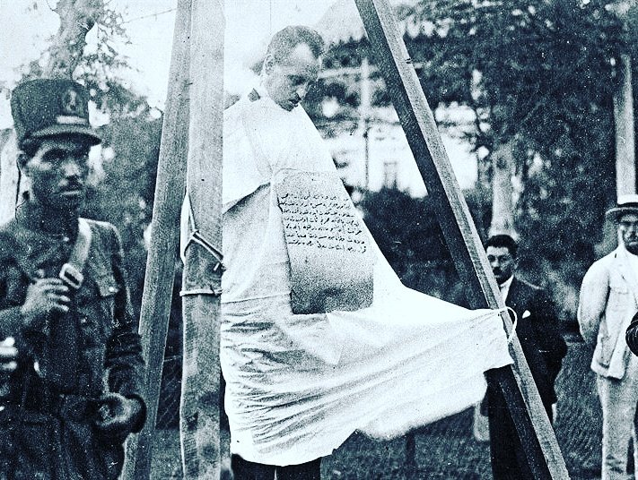 Kemal Kılıçdaroğlu partisinin İstiklal Mahkemelerinde astırdıklarına da adalet isteyecek mi?