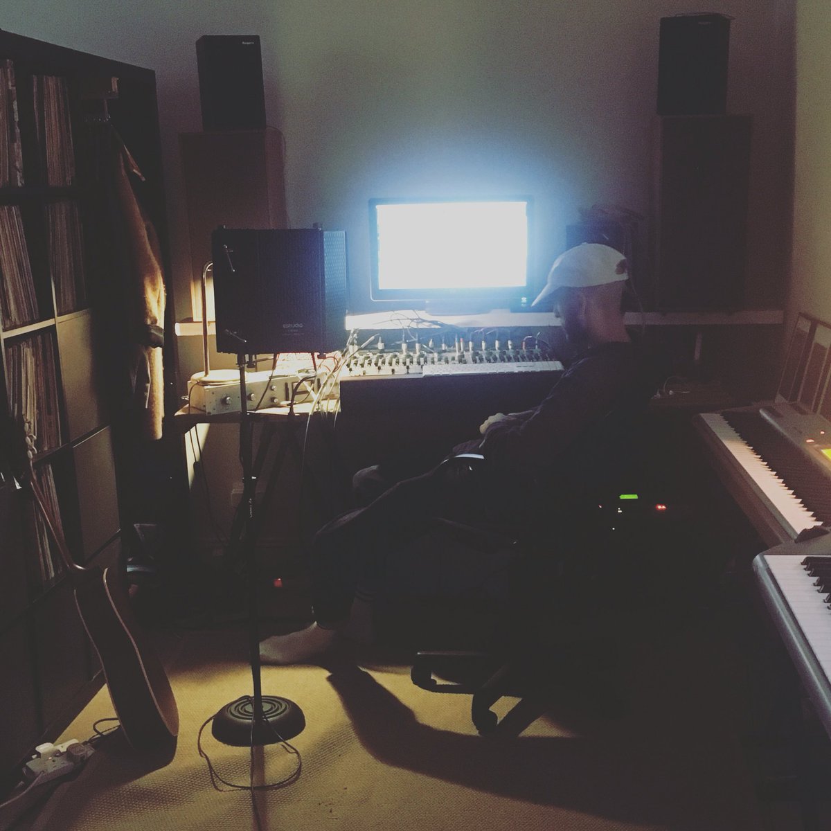 Studio <a href="/equadormusic/">EQUADOR</a> #jodi