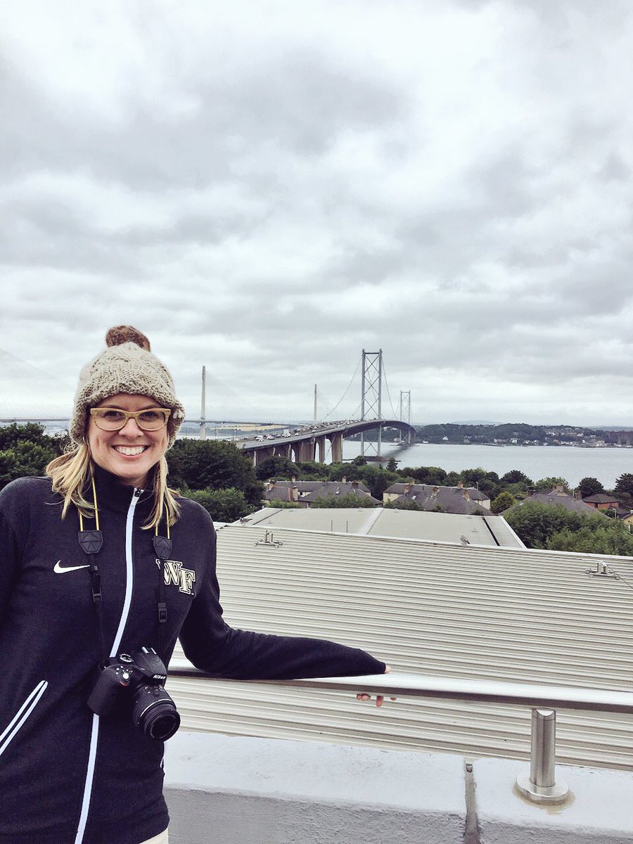 <a href="/CCCofWS/">Creative Corridors</a> the #creativecorridors of <a href="/edinburgh/">Edinburgh</a> ? 👍