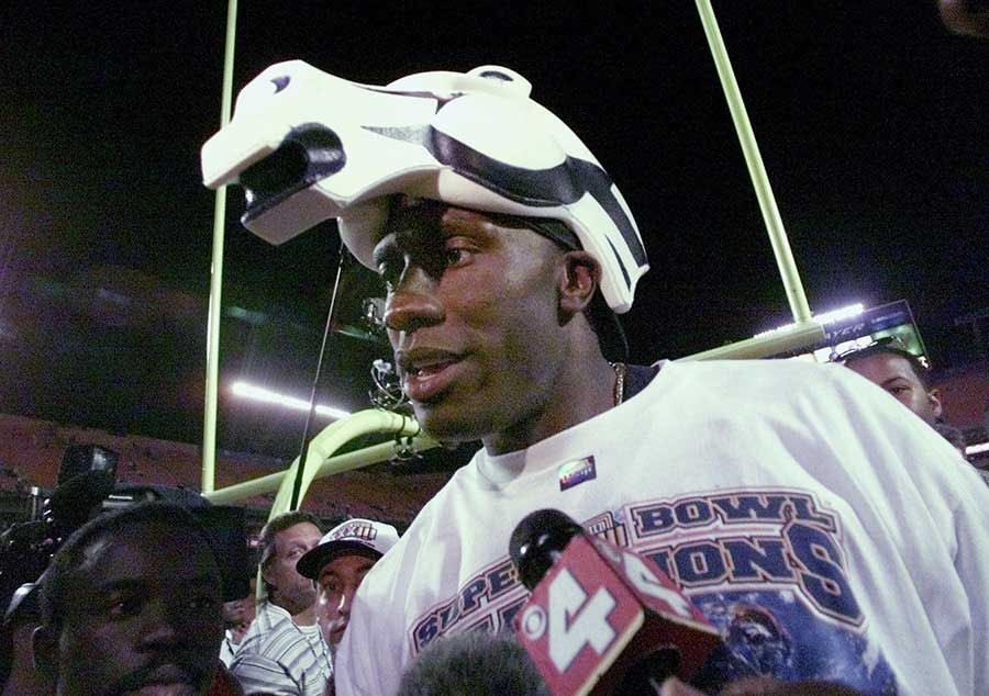 Happy belated birthday to HOF TE Shannon Sharpe. 