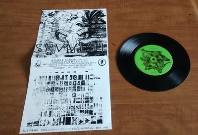 tightwolfrecs's tweet photo. SRVVLST - The Seven Year Inch 7" https://t.co/hHuYokiJpv

#srvvlst #mathrock #punkrock #vinylrecords #fest #fest14 #ohiogrown #vinylrecords https://t.co/UBzHw6ikBC