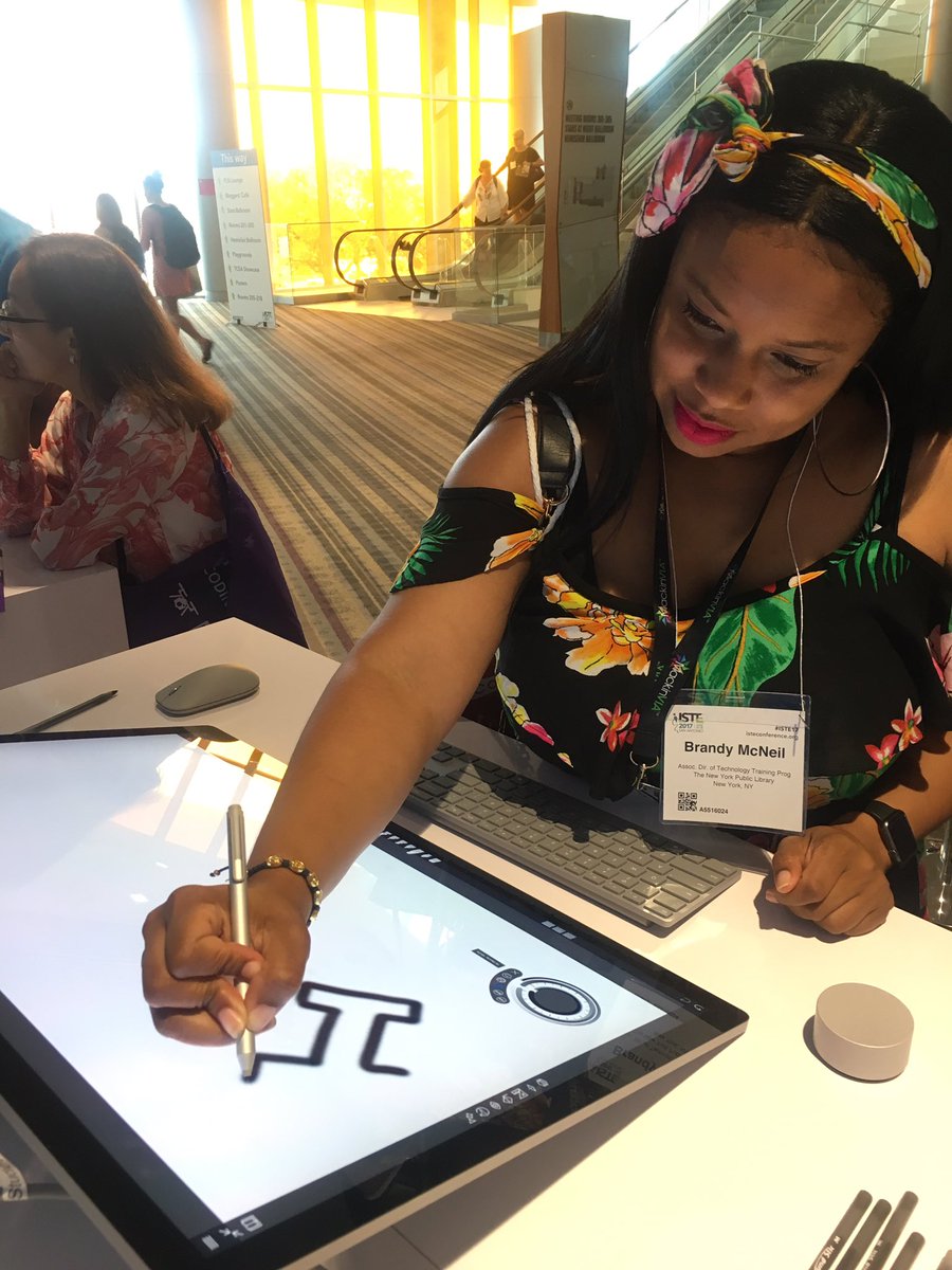 DrBrandyMcneil's tweet photo. Expounding on my badass drawing skills with the new #SurfaceStudio #Drawn2Surface #SurfaceEDU #Sweepstakes @MicrosoftEDU #microsoft https://t.co/JVSHaqksUg