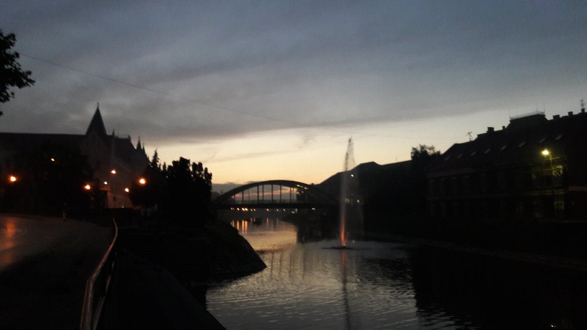 Senca (@senca) on Twitter photo 