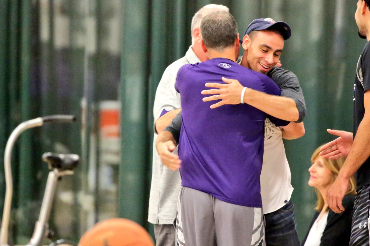 NUMensBball's tweet photo. Great to have some of our former #B1GCats stop by the gym today. 

Northwestern will forever be your home. 🙌

#B1GCats | #PoundTheRock https://t.co/vhLlMHff6V