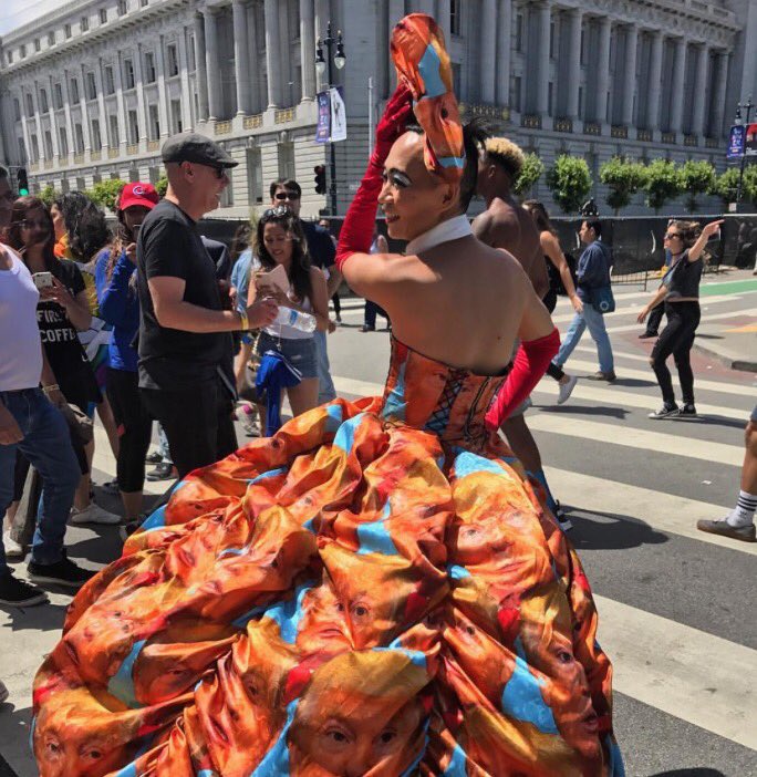 REALPRIDELIVE's tweet photo. San Francisco Gay PRIDE 2017. Beautiful! #sfgaypride #gaypride #lgbtq https://t.co/Pp7QDOr3xs