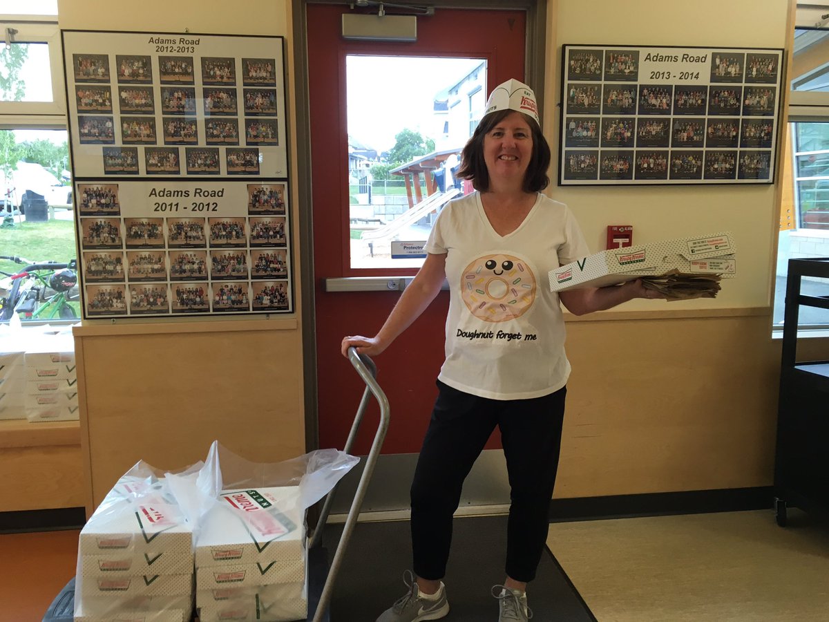 Great time going to all the classes today &amp; handing out donuts to say farewell &amp; thank you. 'DONUT' forget about me!  I'll miss you all!