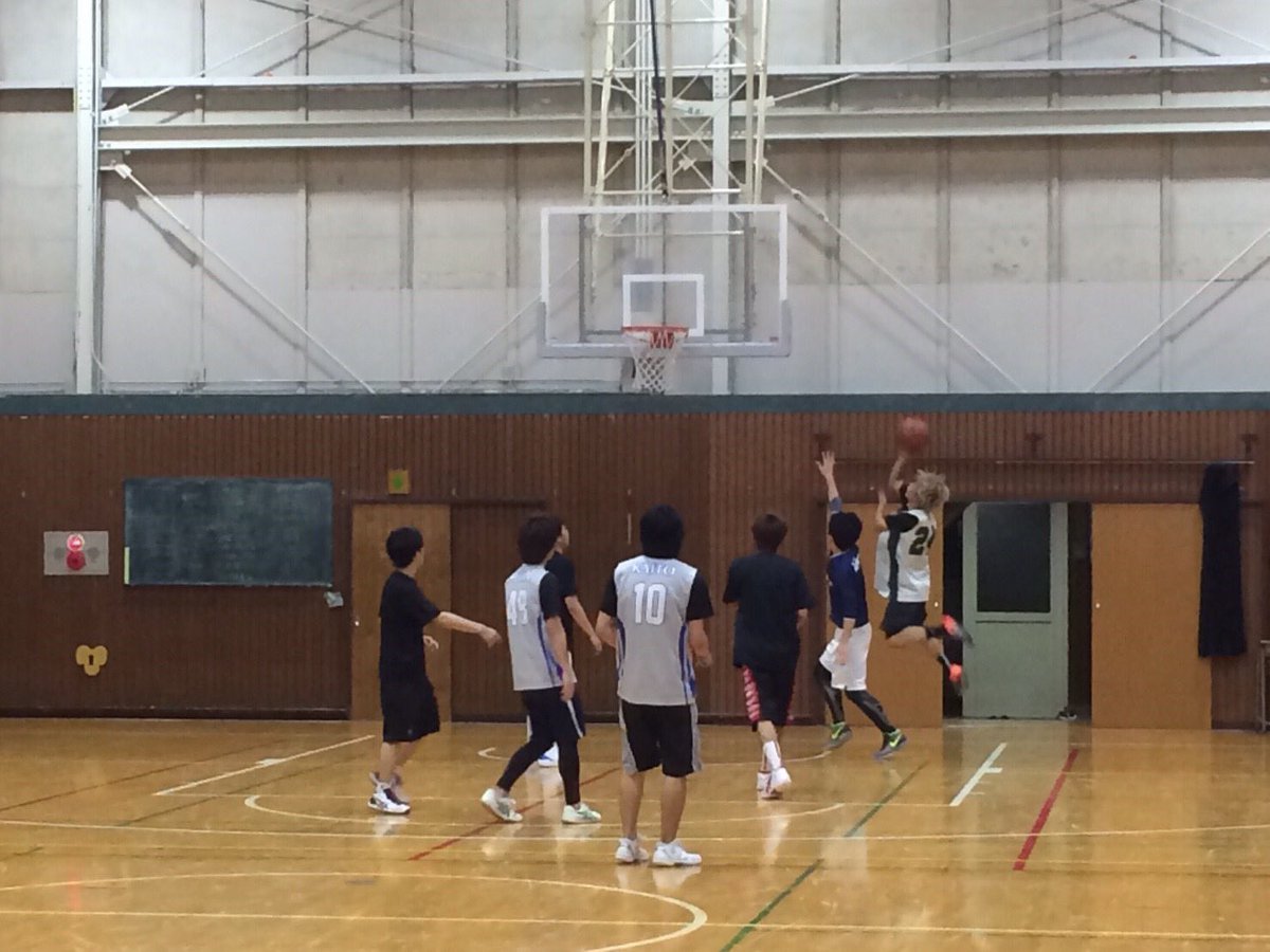 princeofbee801's tweet photo. 火曜日にしては人数が少なかったけど、初心者の子が多く来てくれた日でした！🏀 https://t.co/G1qirEDotK