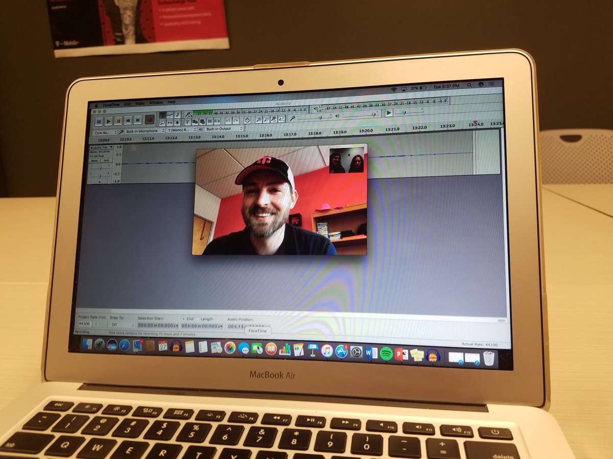 magentachicks's tweet photo. Interviewed @trevasta for a new episode of Magenta Radio! Have you subscribed yet? #familiarface  https://t.co/MBTEWLNx9j https://t.co/v7MD9jV84t