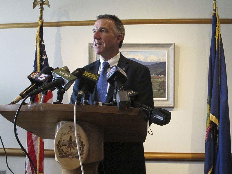 LISTEN: Gov. Scott On Teacher Health Care, Pot Legalization bit.ly/2rZQlMy https://t.co/u5jbloBA9w