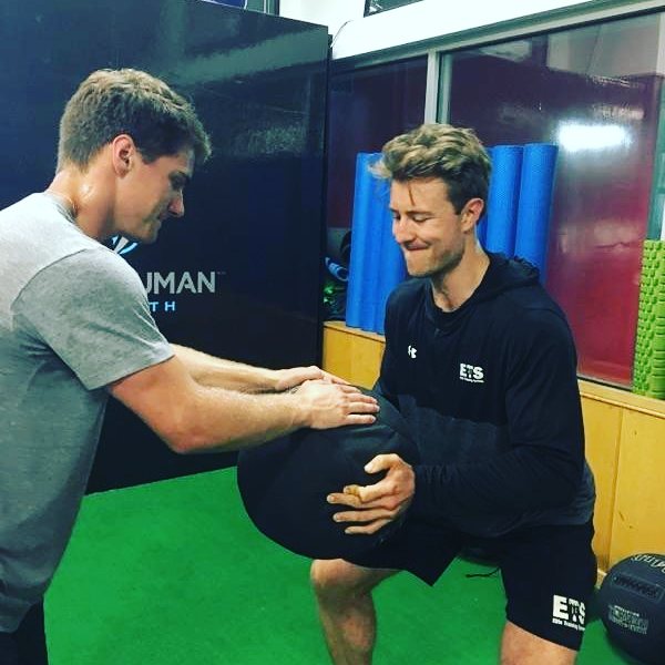 TeamETS's tweet photo. Just a little off season training 💪🏒
#offseason #teamETS #BuildingHammers https://t.co/ufpAY2kyfg