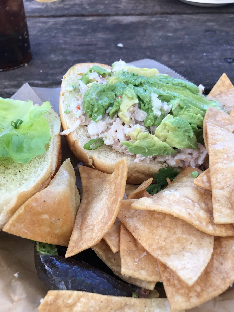 messiahcomplex's tweet image. #Sineaters work around I wanted avocado on a crab sandwich. No go. Ordered crab and... swarmapp.com/c/15wlCnriw9I