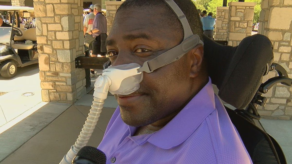 RickKarle's tweet photo. .@SEC fans: Give your best to former @AlabamaFTBL star #KerryGoode who is battling ALS.
Video of Kerry comments:
https://t.co/9onuXUSZYB https://t.co/SBh1RJaLkv