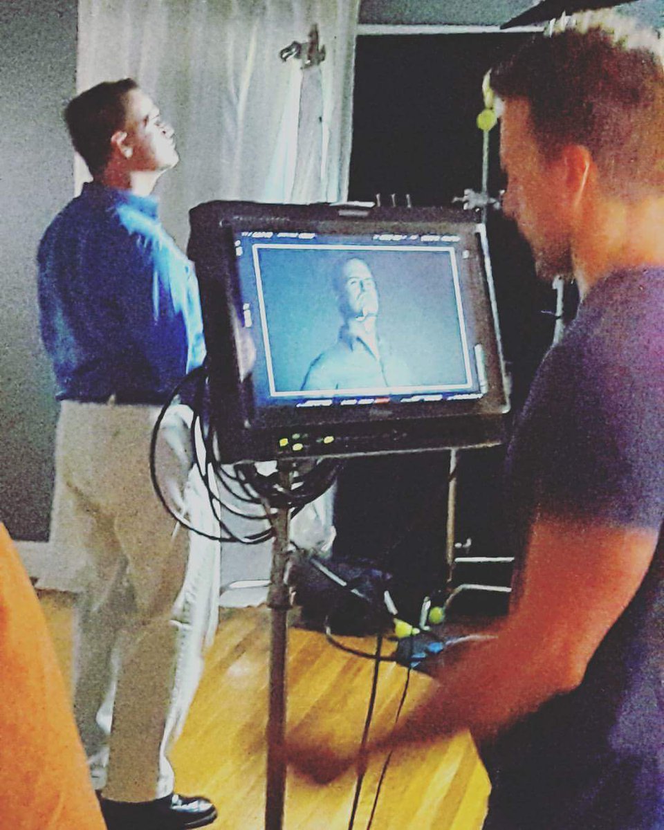 MJBTalentAgency's tweet image. Check out @MJBTalentAgency client @WarrenNeffJr on set today for #Comcast add. Looking Great Warren