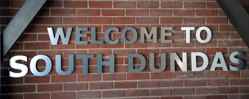 Morrisburg-Iroquois sewer merger probed for 2018 bit.ly/2ugnRyO #SouthDundas #water #sewer #budget https://t.co/0Mi8wLQmyt