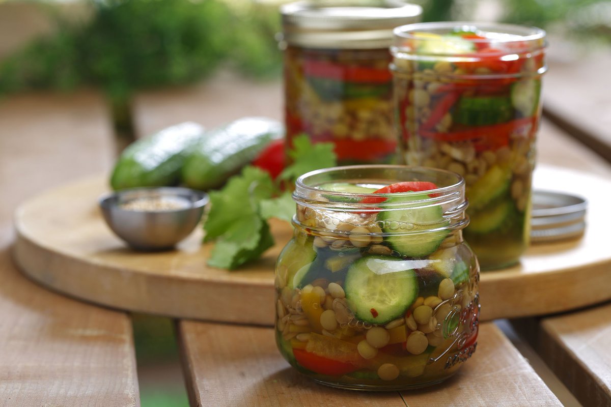 RT @CdnLentils: A4. DYK you can pickle lentils? bit.ly/lentilpickled #HalfCupHabit