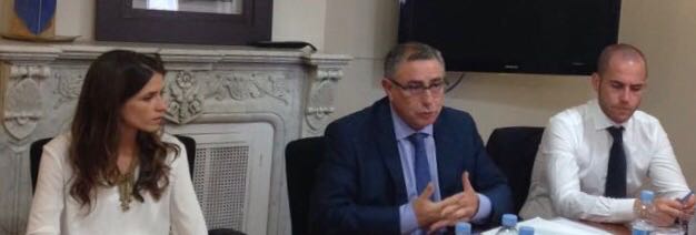 PeraltaLaw's tweet photo. Ayer, junto a #Eurojuris, Informamos a todos los afectados por el #BancoPopular en Madrid ¡¡Seguimos trabajando para resolver tus dudas!! https://t.co/39UZbdWQj8