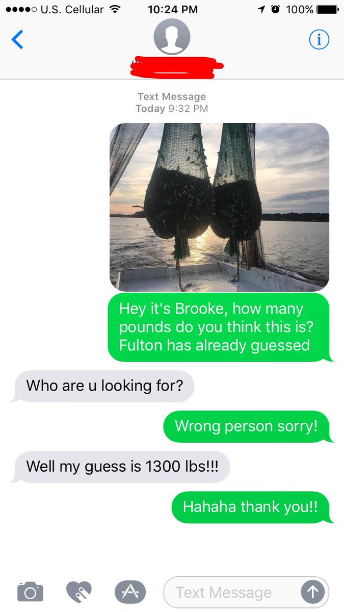 BrookeLewis20's tweet photo. 😂😂 https://t.co/IkxZDWqEGt