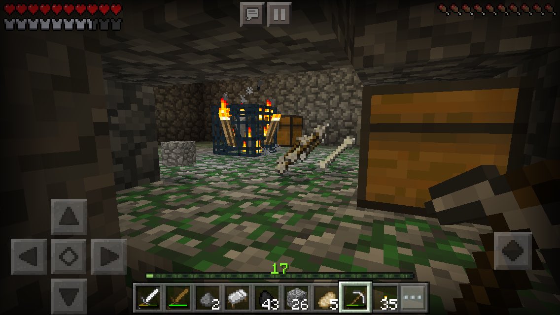 さあ マイクラ垢 最悪だー ダイヤ見つけて撮影してたら 後ろからゾンビに襲われてマグマに落とされて死んだ ゝ 金大量に取ってたのに スケルトンスポナーの宝箱の中身も消えた ゝ 地味に泣きそうやで マインクラフトpe マイクラpe