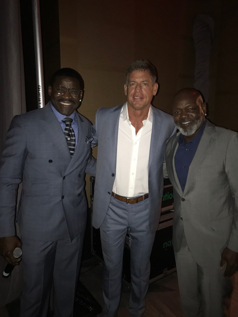 Michael Irvin (@michaelirvin88) on Twitter photo Dont get 2 spend enough time w <a href="/TroyAikman/">Troy Aikman</a> & <a href="/EmmittSmith22/">Emmitt Smith</a> Great time w my guys tonight @verizon Big Annual Meeting Dont get 2 spend enough time w <a href="/TroyAikman/">Troy Aikman</a> & <a href="/EmmittSmith22/">Emmitt Smith</a> Great time w my guys tonight @verizon Big Annual Meeting