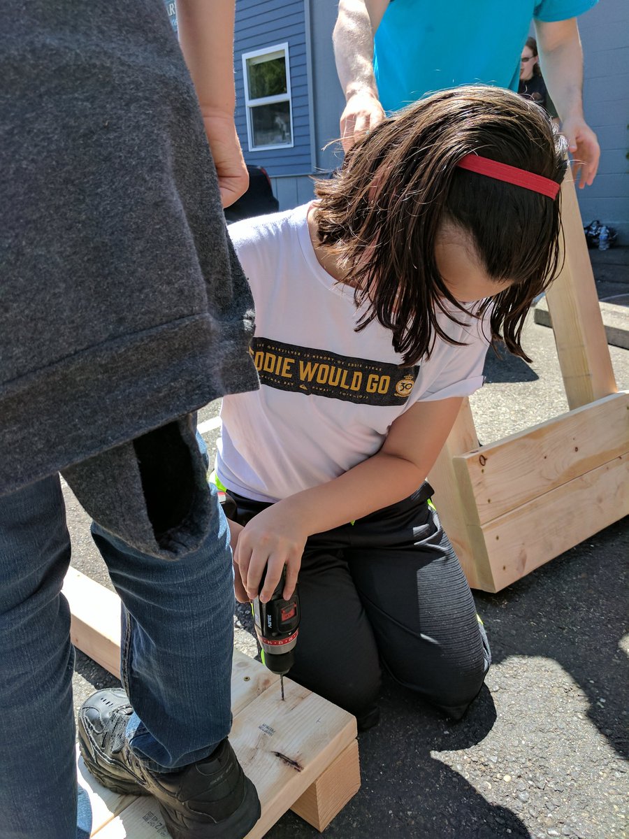 LibrarySiri's tweet photo. Children with power tools. What could go wrong? #libraryinspired #summerlearning https://t.co/0jklYP2km1