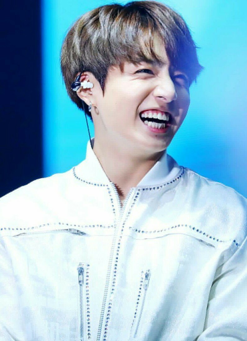 filthypurple's tweet photo. i love my cutest baby bun that needs to be protected and loved forever https://t.co/iSdIpdatGu