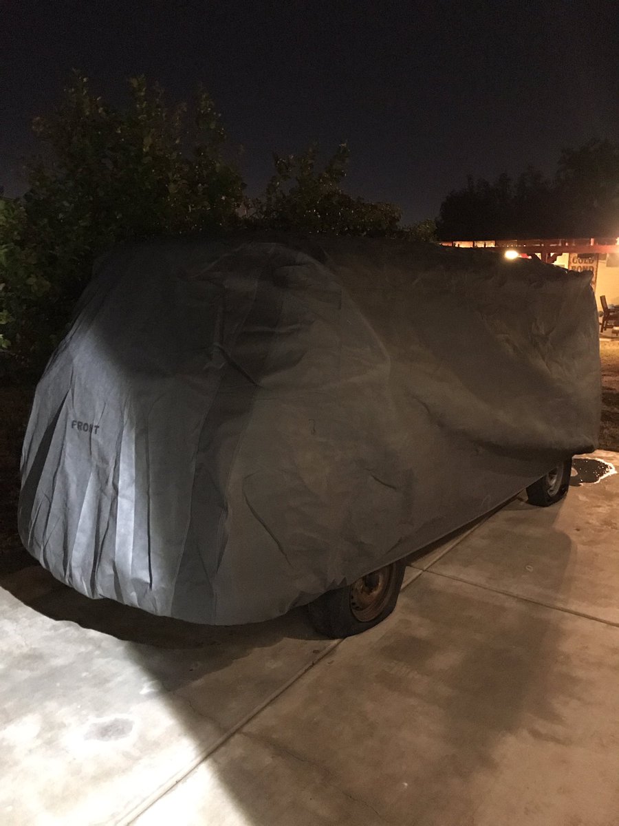 VivaRedd's tweet photo. Our most recent #vwbus acquisition Giving it a fighting chance #extremelyhotsummers #desert #buscover #fourlayer #partsgeek orderedSunday https://t.co/4VeCUOMQBh