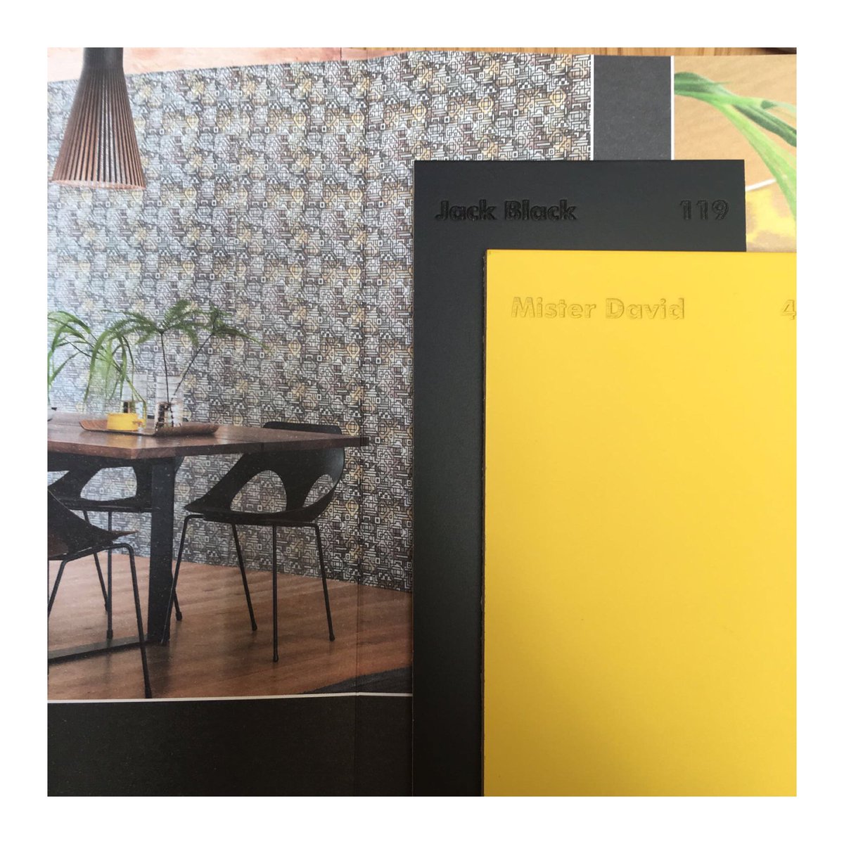 INSPIRATION Gaan we voor stoer &amp; grafisch? Of toch zoeter? #timewilltell #inspiration #interior #styling #tulipastellata #designersguild