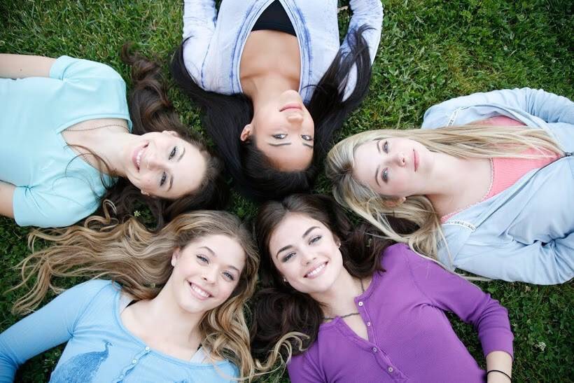 WOWZERSMENDES's tweet image. one last time❤️ #PLLEndgame #PLLFamilyForever