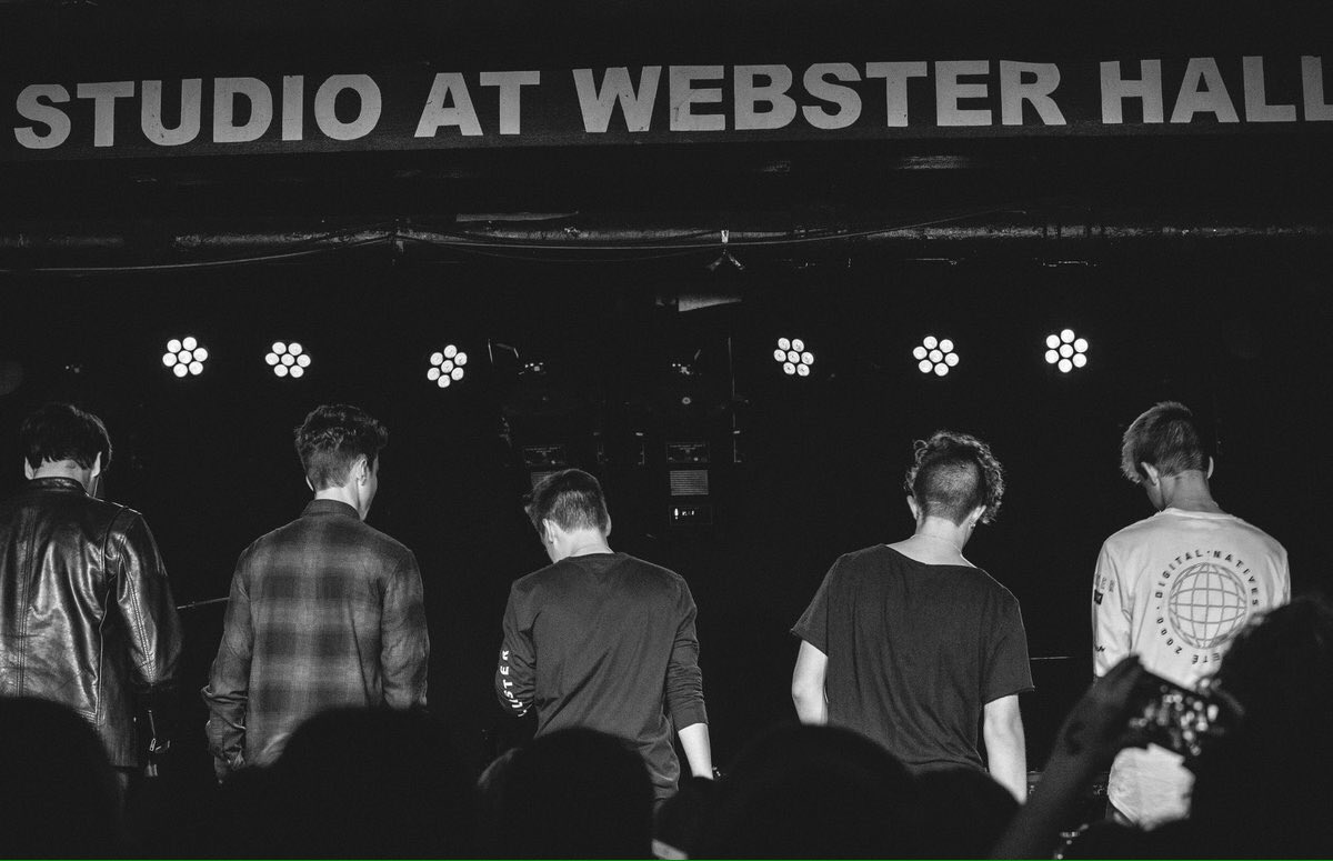 fangirlrd3's tweet photo. #9monthsofwdw omg I can't believe you guys have been together 9 months! You've done so many incredibly things and I'm soooo proud! Love youβ€ https://t.co/fcPOu7OkWK