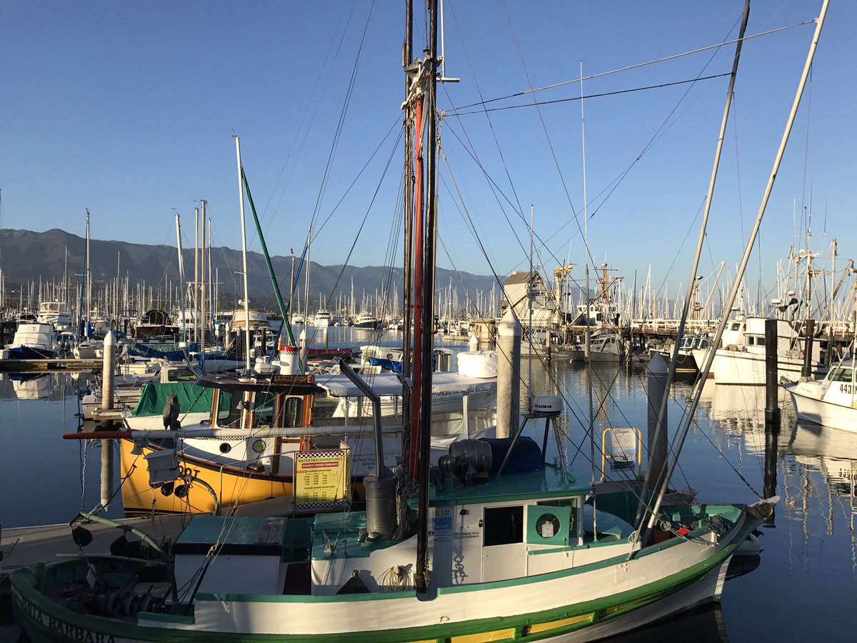 NickSkaff's tweet photo. Dinner on the Santa Barbara harbor was a nice way to end an awesome #EEID2017! https://t.co/IjwrFKPYCV