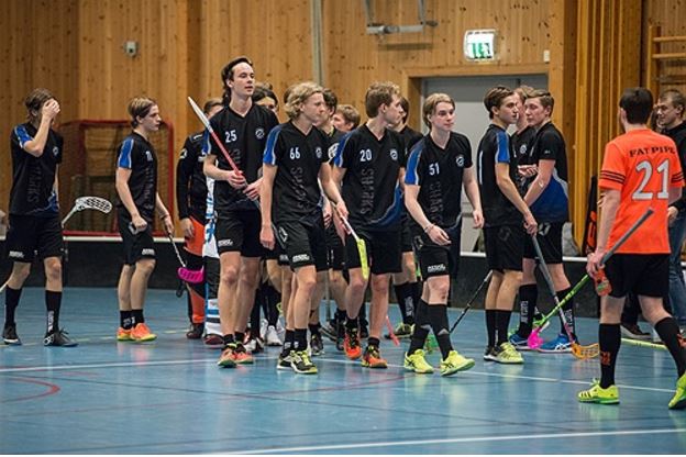 Farsta vill bygga framtiden på ungdomslagens framgångar bit.ly/2sZBcwn #innebandy #floorball