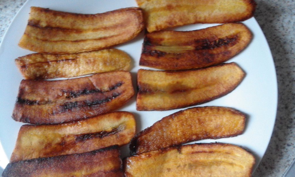 Caribburton's tweet image. Bring some sunshine #food into your #lunchtime today. #Caribbean #lunch delivery #Battersea #SW11 #SW8 #Wandsworth #SW18