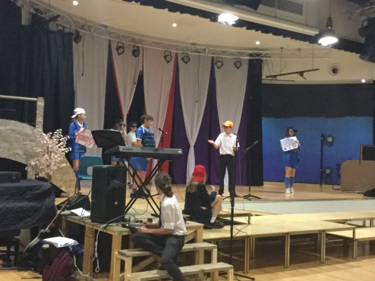 Healthy eating wins the rap battle! #JBCC2017 #GlobalGoals #MicDrop