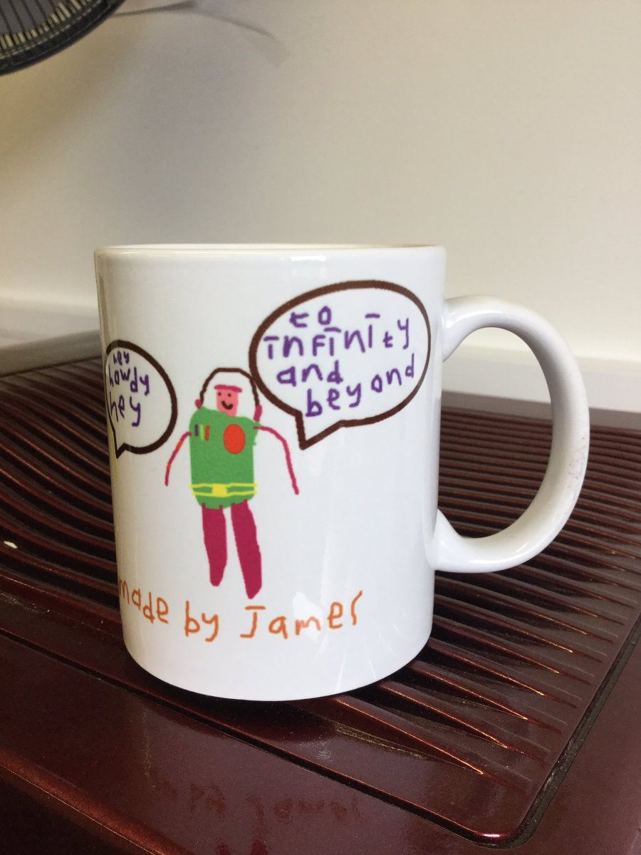 Land_Of_Ooh's tweet photo. Mrs @Land_Of_Ooh has finished hippying on and we're back in the office designing awesome mugs #Glastonbury2017 #LDWeek2017 https://t.co/oYzrVeu7XV