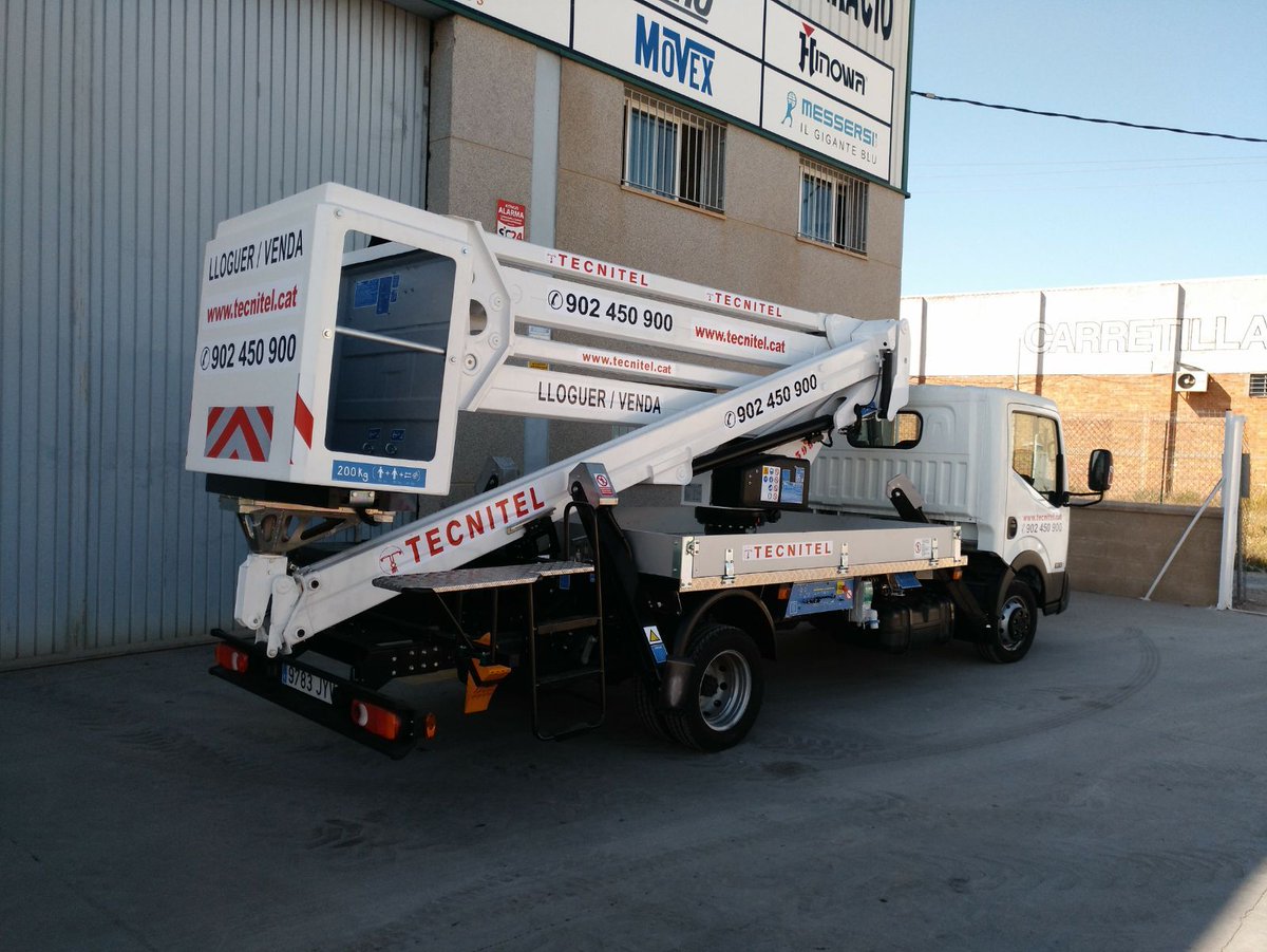 TecnitelRental's tweet photo. Producto de la semana https://t.co/Su4semv7dB: Camión Movex de 20m #Plataformaarticulada con cesta montada sobre camión #Alquiler #Tecnitel https://t.co/6GaKLhAKPz