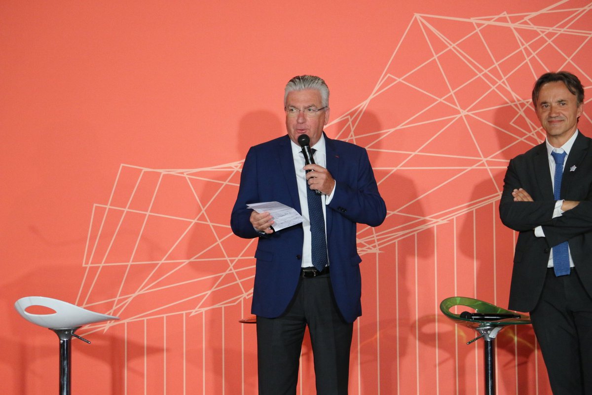 Interbev_fr's tweet photo. "Le Pacte pour un engagement sociétal sera notre feuille de route pour les Etats Généraux de l'#Alimentation" D.Langlois #ConvINTERBEV https://t.co/Hbmaj2Aprn