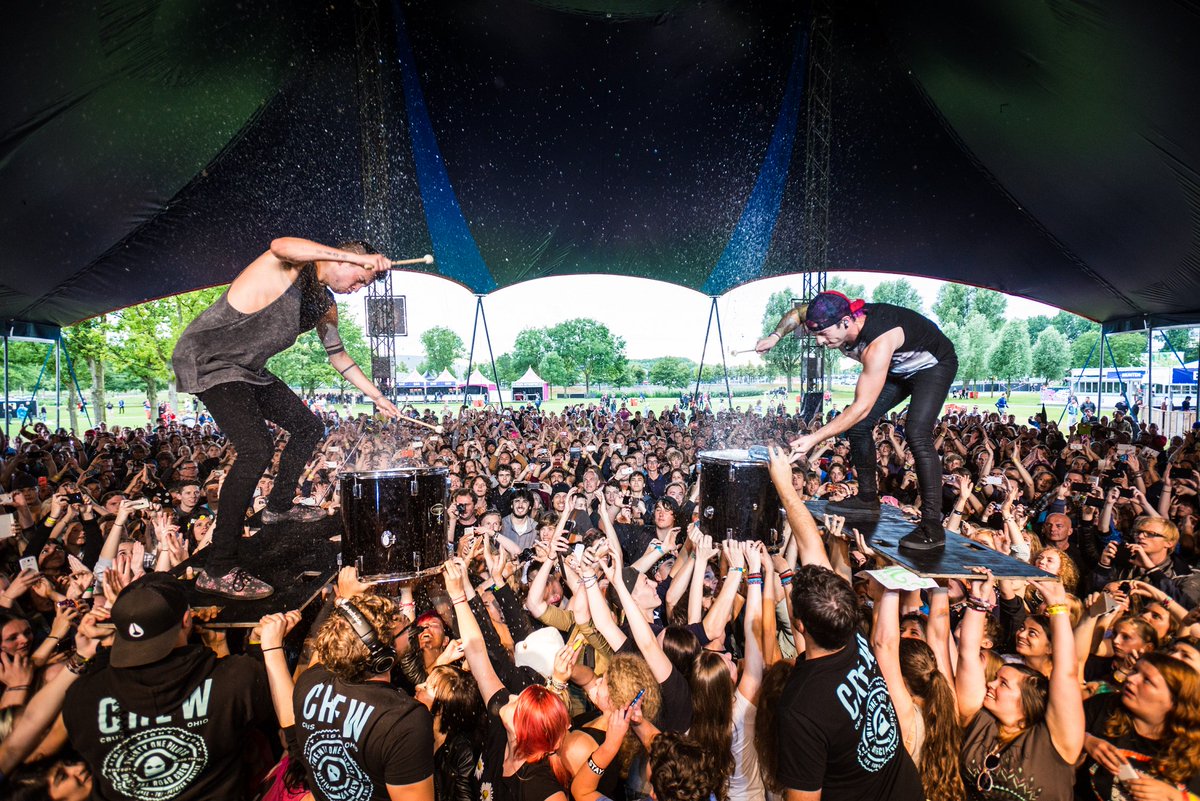 Rotterdam Festivals (@rdamfestivals) on Twitter photo TIP: Zondag is <a href="/metropolisfstvl/">Metropolis Festival</a> terug in het Zuiderpark! Kom gratis bandjes ontdekken en relaxen in het gras > bit.ly/2sQp9CV TIP: Zondag is <a href="/metropolisfstvl/">Metropolis Festival</a> terug in het Zuiderpark! Kom gratis bandjes ontdekken en relaxen in het gras > bit.ly/2sQp9CV