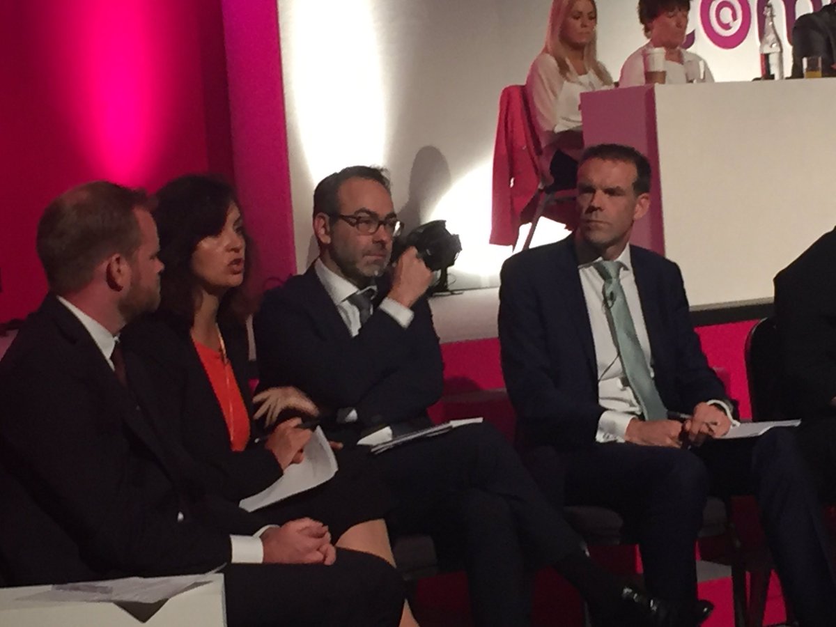 PhilColecomms's tweet photo. .@CarolineFlintMP urges people not to be put off by "dramatic voices" on fringes of #Brexit negotiations  @CommunityUnion #community17 https://t.co/AbieAFuPiH