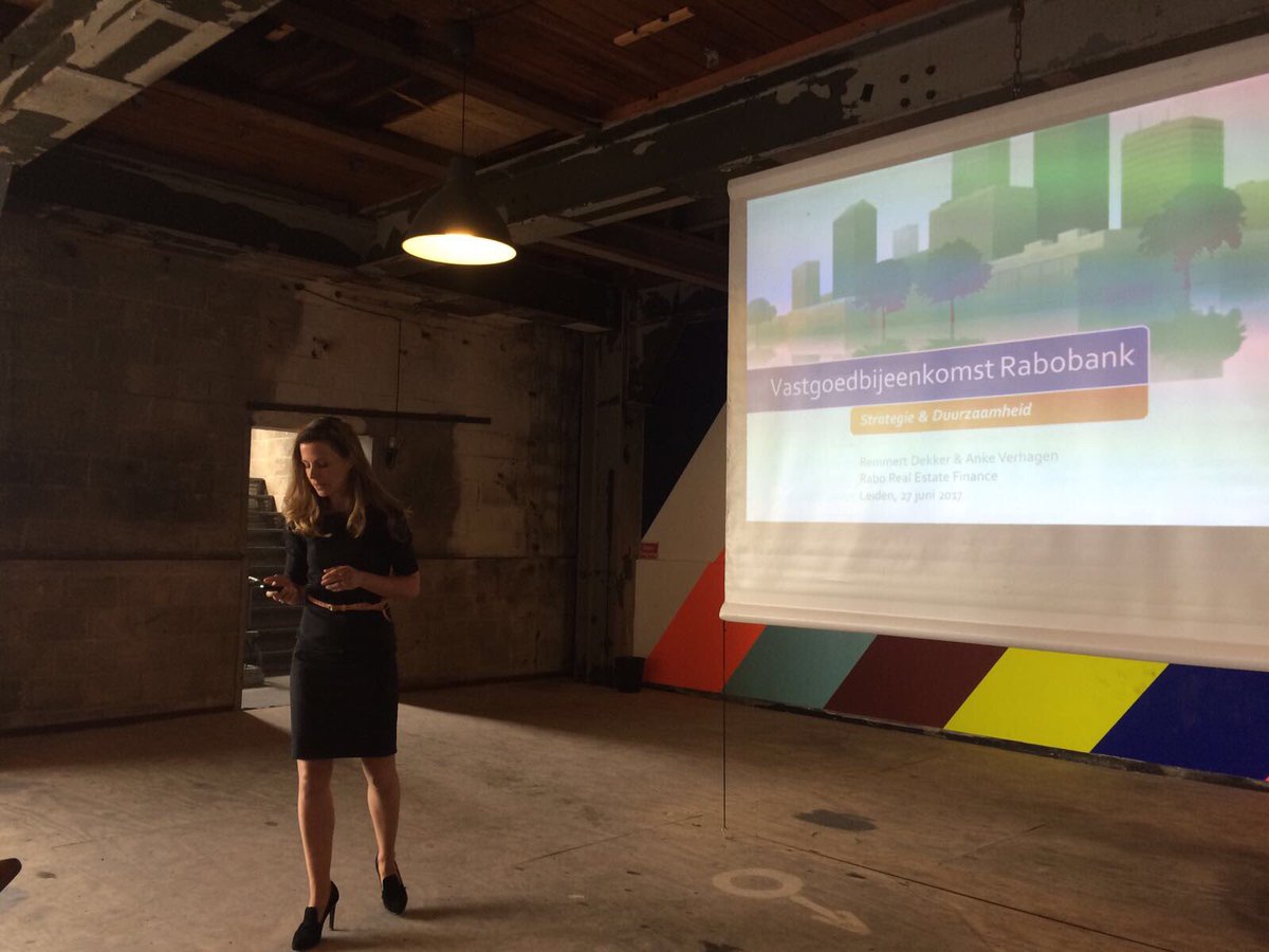 anke_verhagen's tweet photo. Gisteren gesproken over duurzaamheid op een event voor #RealEstate klanten van @Rabobank Bollenstreek op de superlocatie van @meelfabriek. https://t.co/R8vDOT9azf