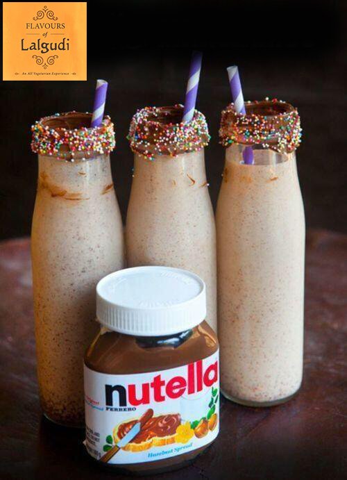 folalgudi's tweet photo. Nutella milkshake is the milkshake of your dreams, sugary, velvety, and extremely chocolaty.
 #Nutella
#Chocolate #Milkshakes #Delicious https://t.co/ChCDOtdGVn