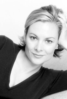 Happy Birthday to Sara Stewart who played Computer Voice in The End Of The World. 