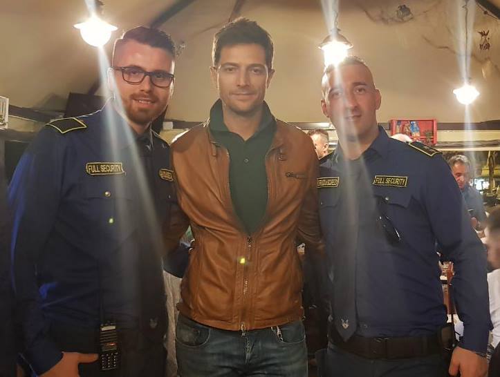 FullSecurityweb's tweet image. Full Security - una foto con il grande attore @LucaCapuano4