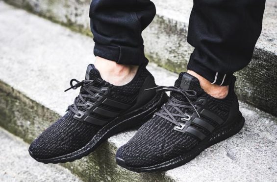 ultra boost 3.0 triple black