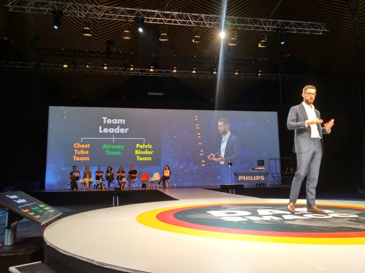 #dasSMACC <a href="/HumanFact0rz/">Christopher Hicks</a> Consider a different team makeup, centered around key tasks instead of typical service - based roles